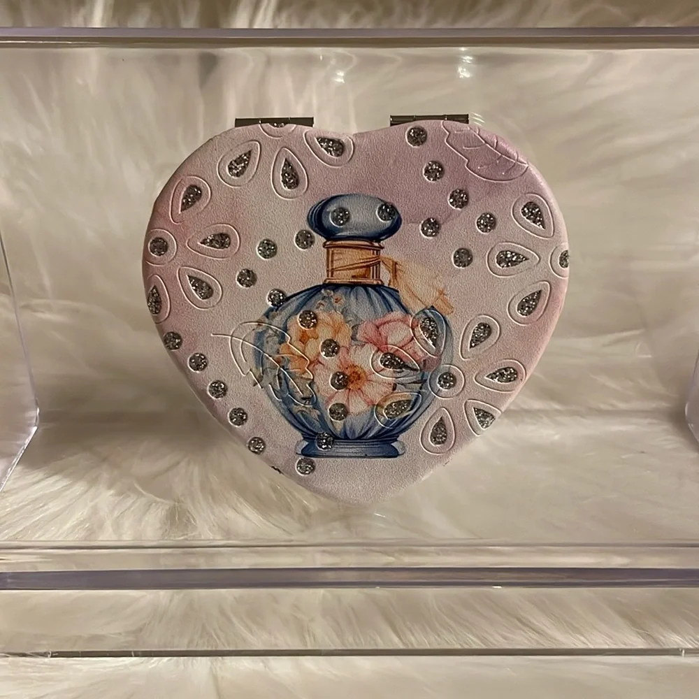 Compact mirror - Picture 1 of 3